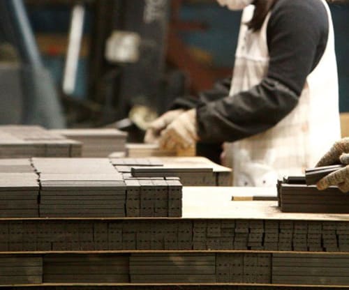 モリモトホーム「クレイマイスターライト」タイル制作風景（提供写真）